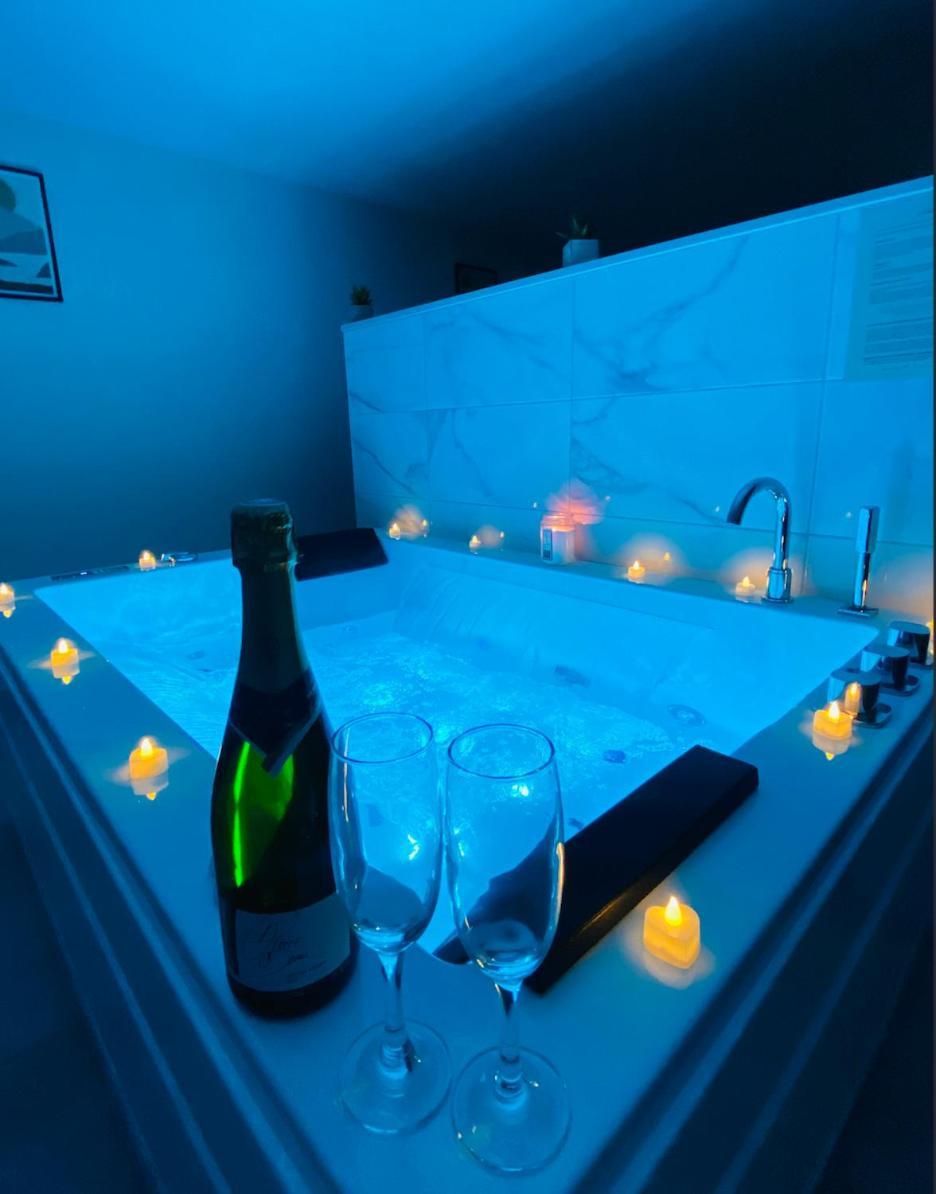 Loft Jardin Et Spa Bressuire Eksteriør billede